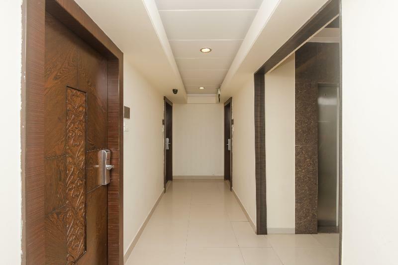 Oyo 10007 Hotel Grace Residency Bombay Eksteriør billede