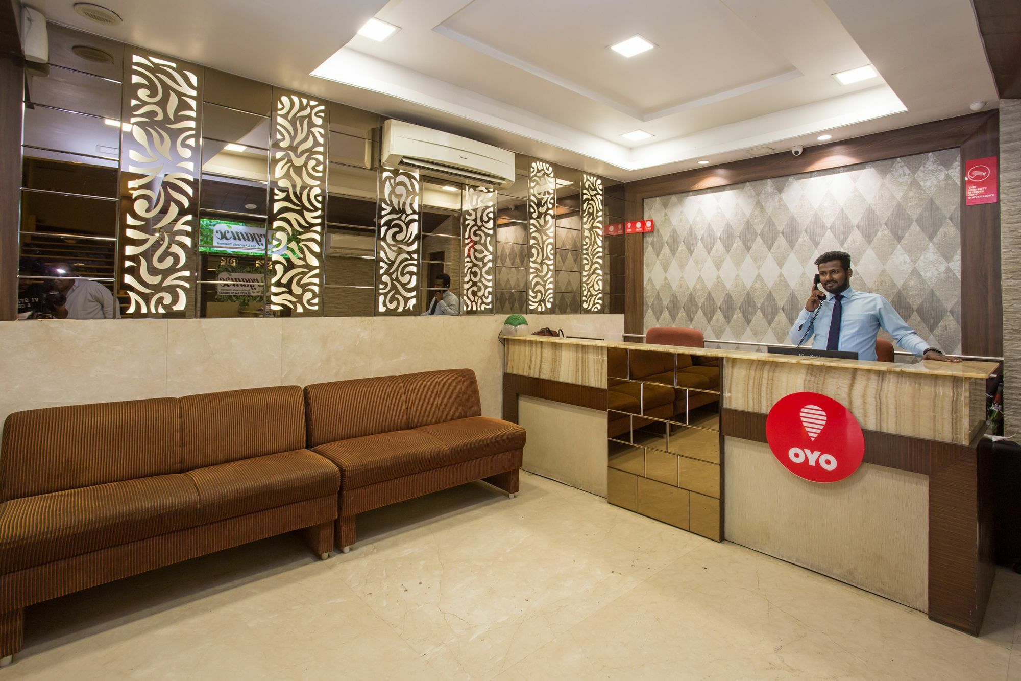 Oyo 10007 Hotel Grace Residency Bombay Eksteriør billede